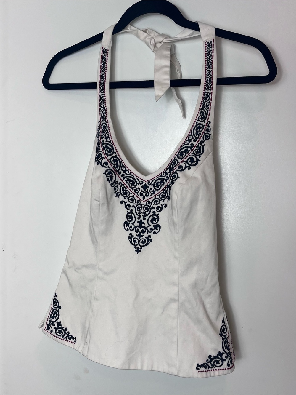 White House Black Market WHBM Halter Tank Blouse Embroidery Size 00 Y2k